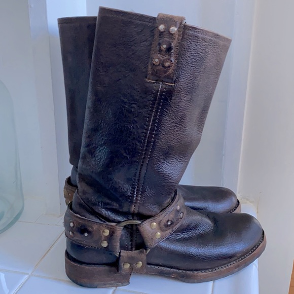 Frye Veronica Studded harness boots - Picture 2 of 6